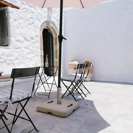 Dom wakacyjny 1919's House Asklipiion